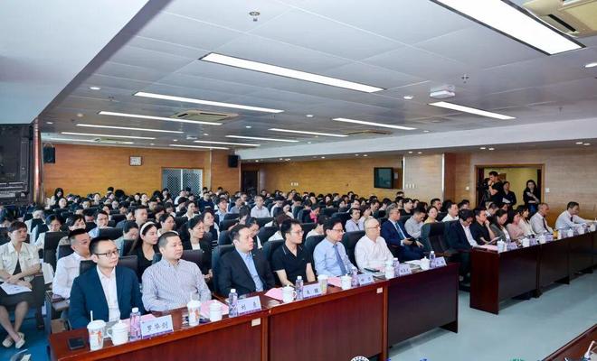 厦门大学教授_厦门教授大学教授名单_厦门大学帅哥教授