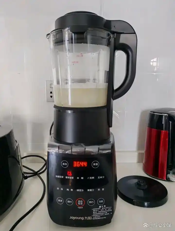 破壁机和粉碎机的区别_如何选择适合自己的破壁机_破壁机与豆浆机区别