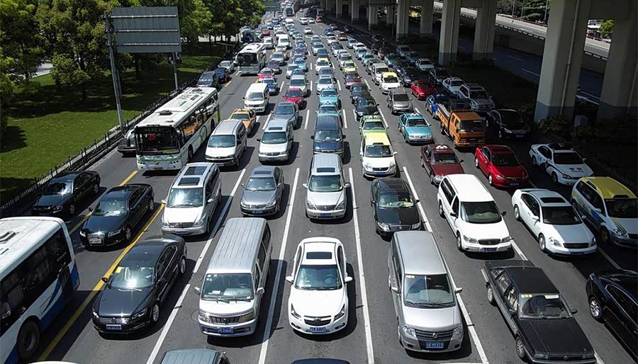 安全护栏二次伤害_汽车安全配置_防撞桶销售