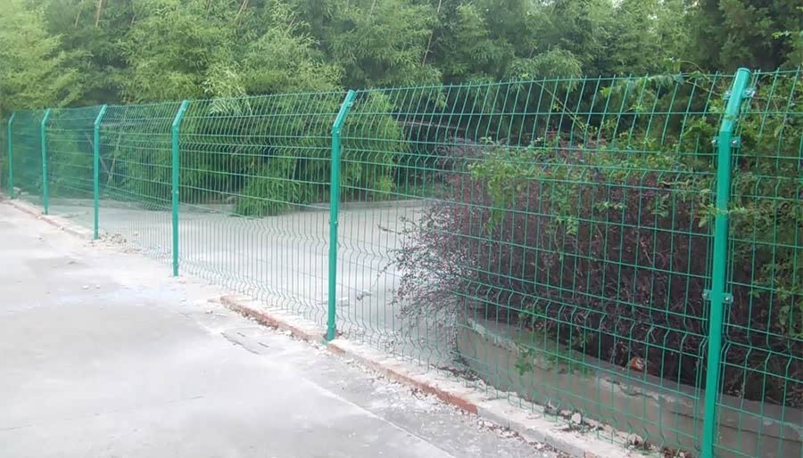 防撞桶销售_安全护栏二次伤害_汽车安全配置