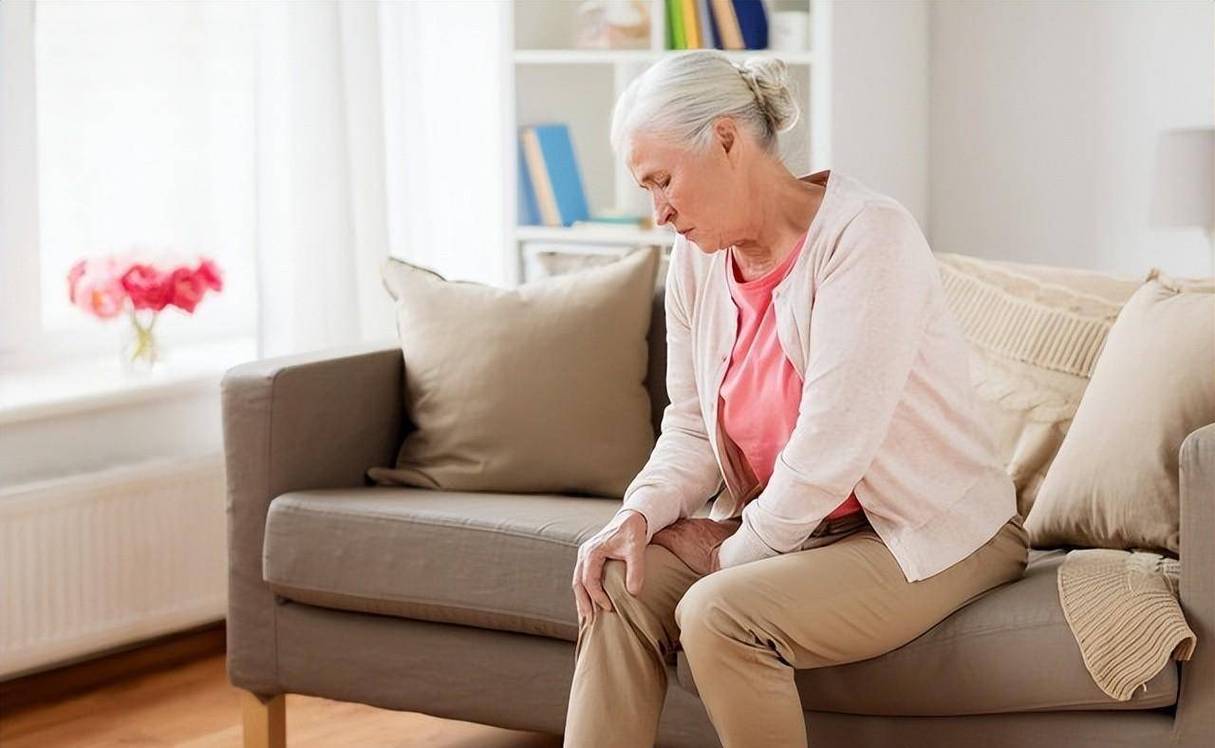 浑身无力出虚汗是怎么回事_异常出汗_频繁出汗