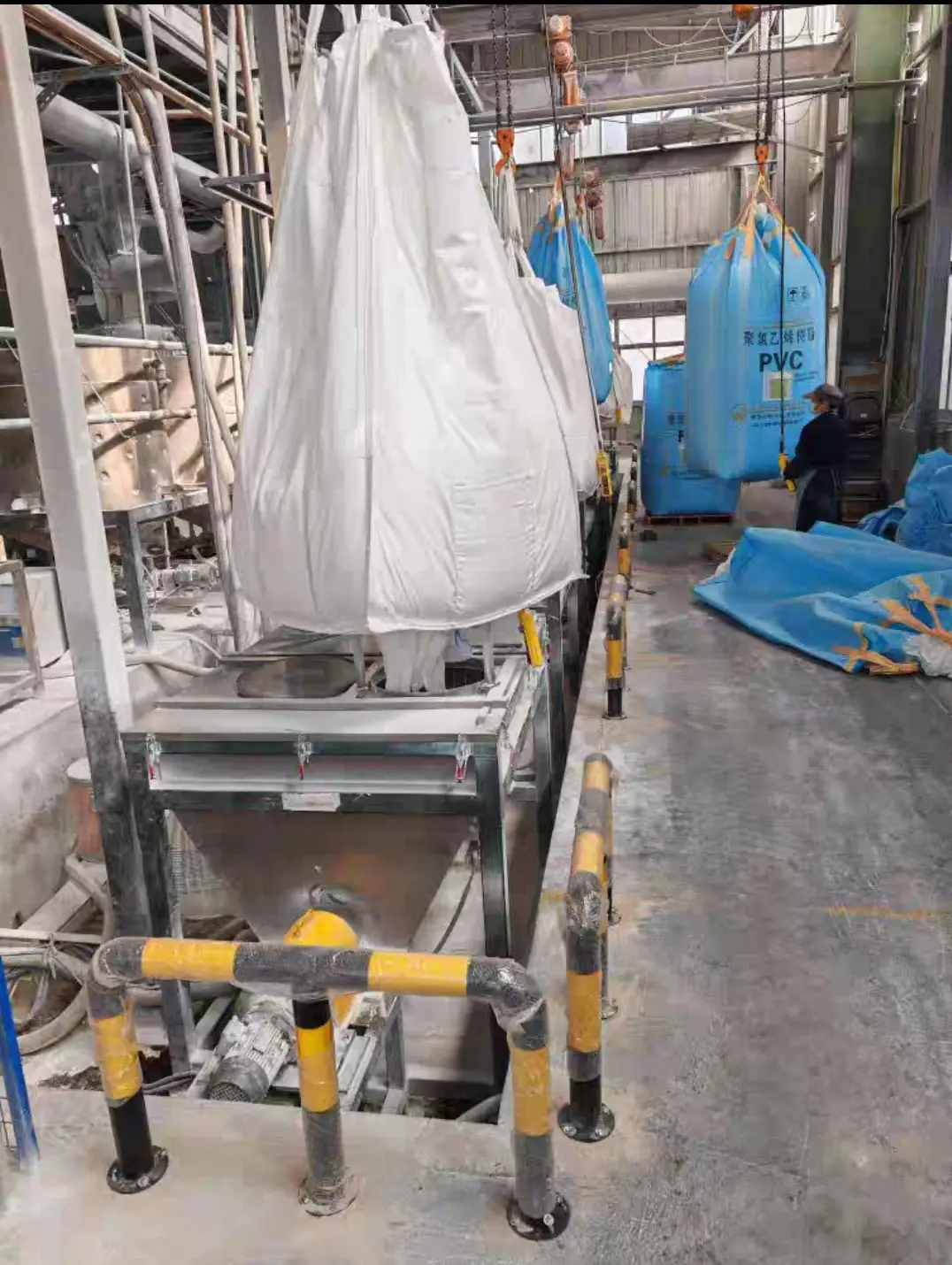 防撞桶布局_防撞柱厂家_车间安全规划_智能防撞系统