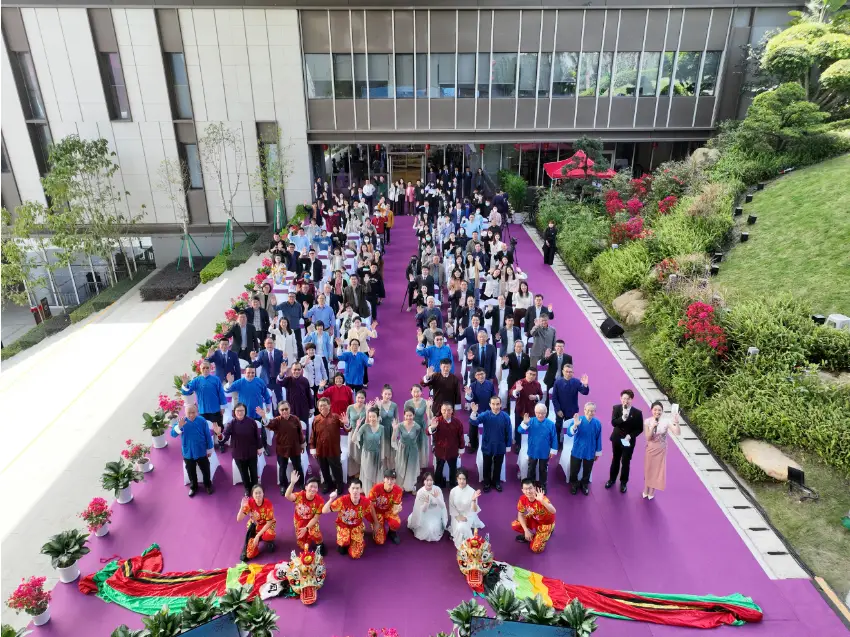 港中大深圳传媒春茗活动_港中大深圳_港中大深圳校长致辞