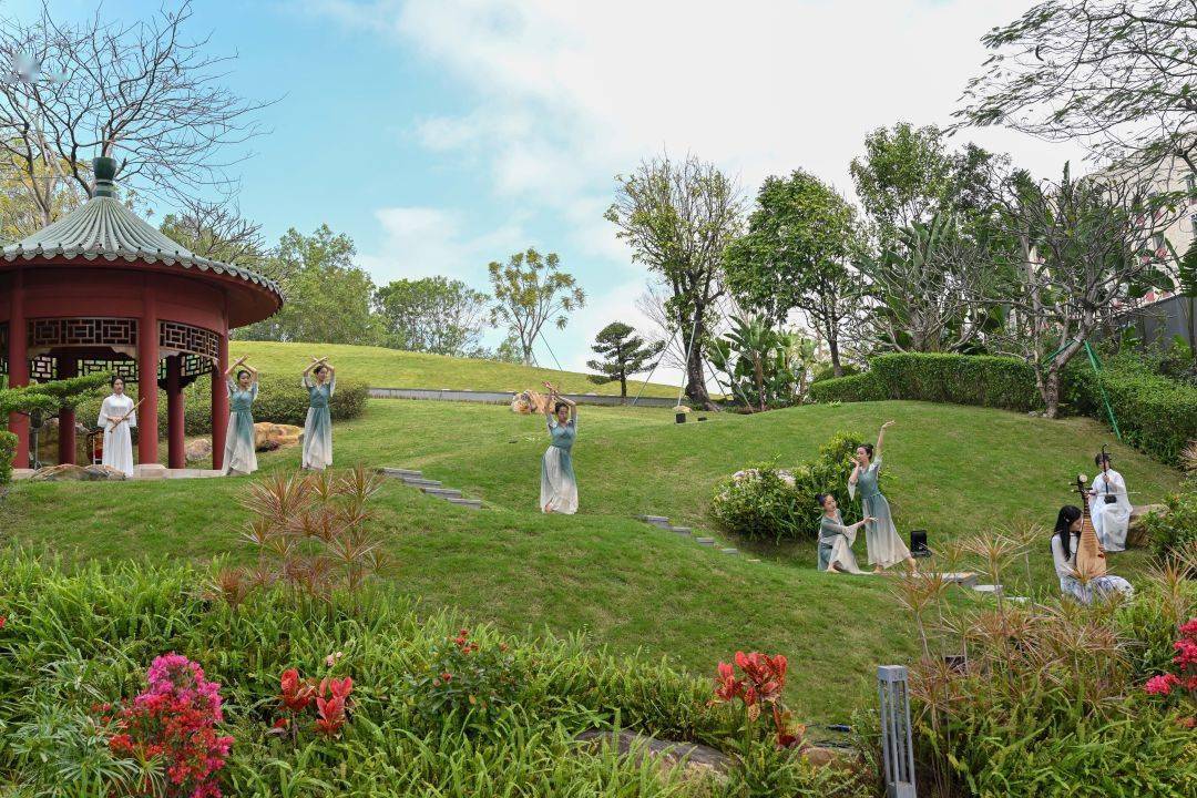 港中大深圳传媒春茗活动_港中大深圳_港中大深圳校长致辞