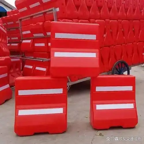 克拉玛依新型防撞桶应用_防撞桶布置_防撞桶材料结构设计