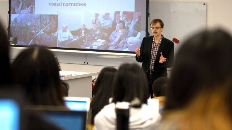 谢菲尔德大学新闻学院课程_新闻传播学专业课程_谢菲尔德大学广播新闻学硕士申请要求