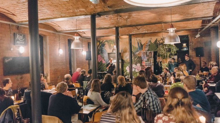 谢菲尔德大学广播新闻学硕士申请要求_新闻传播学专业课程_谢菲尔德大学新闻学院课程