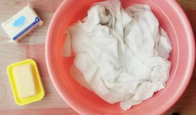 酒精漂白记号笔污渍_记号笔污渍清洗方法_白板笔弄衣服上怎么洗