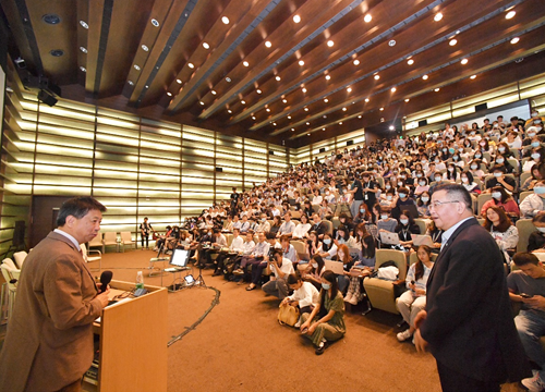 汕头大学长江新闻与传播学院招聘_汕头大学新闻传播学博士招聘_新闻传播学专业媒体招聘