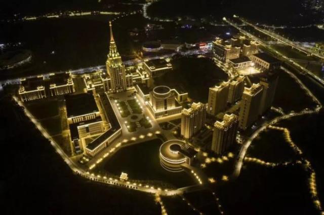 深圳北理莫斯科大学 鲁班奖 中外合作大学_深圳北理莫斯科大学 校园环境 食宿条件_深圳北理莫斯科大学