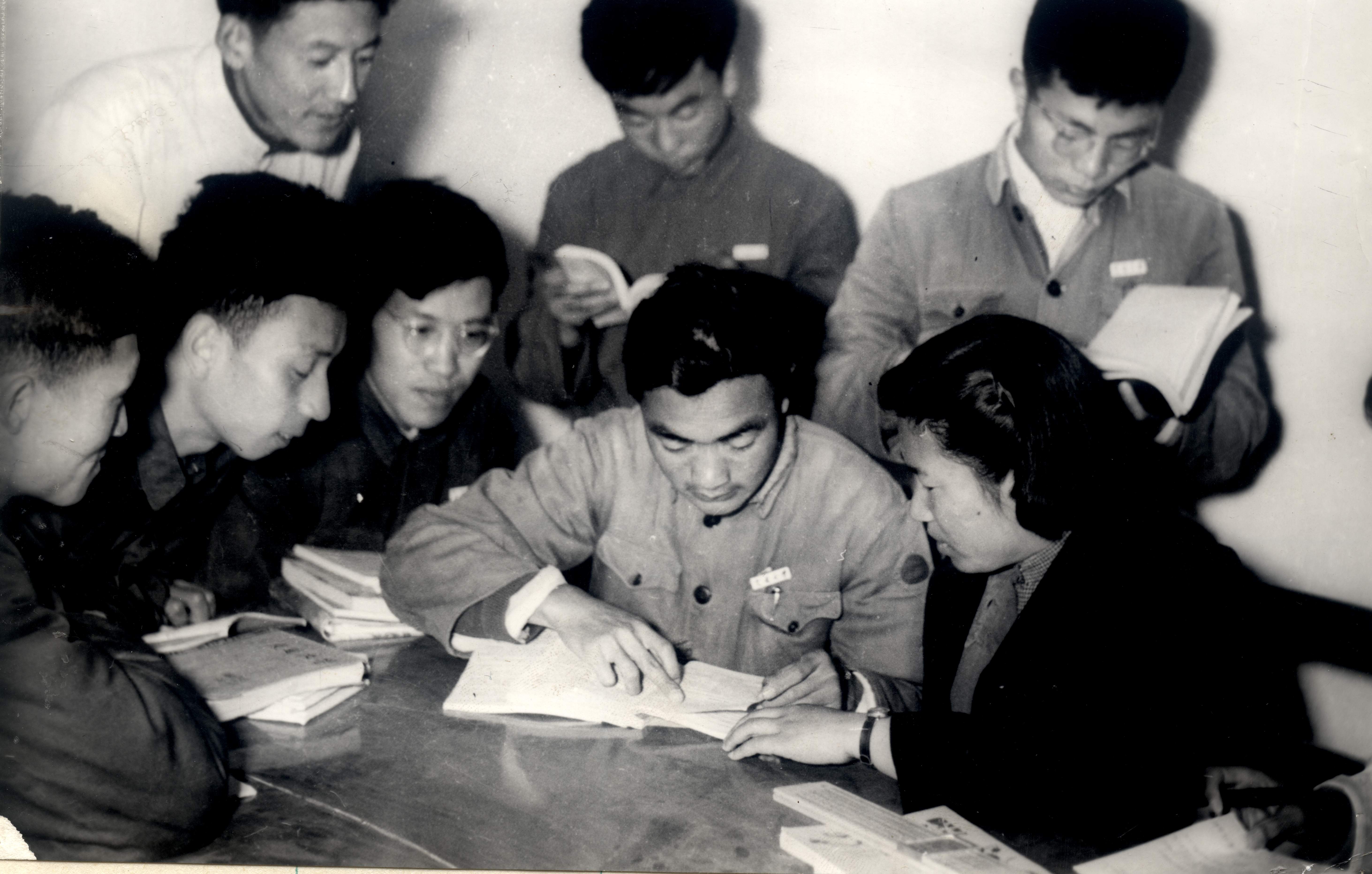 西安交通大学强化基础课程教学_西安交通大学厚基础人才培养_西安交通大学学生