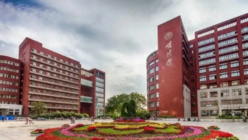中国人民大学学生_中国人民大学法学院_中国政法大学法学院