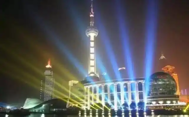 舞台灯控台维修_光束灯故障原因分析_光束灯构造细节区别