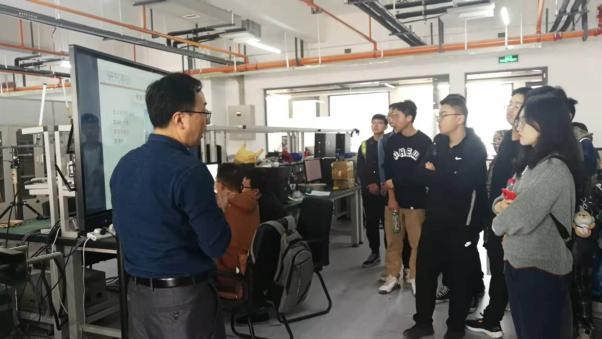 西安交通大学学生_西安交通大学实验室开放日_本科生专业认知提升活动