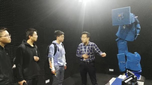 本科生专业认知提升活动_西安交通大学实验室开放日_西安交通大学学生