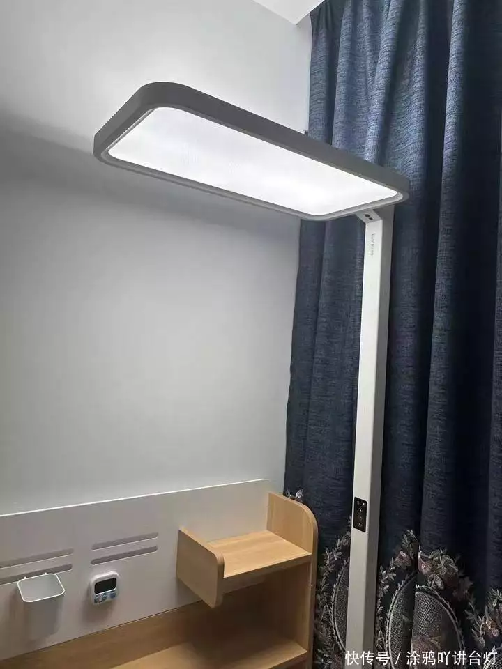 路灯一般是什么灯_什么是大路灯_路灯一般是多高