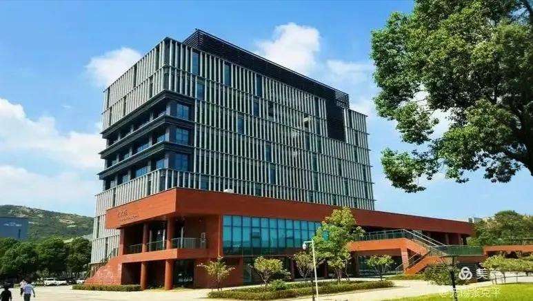 西安交通大学学生_北京理工大学西安交通大学东南大学