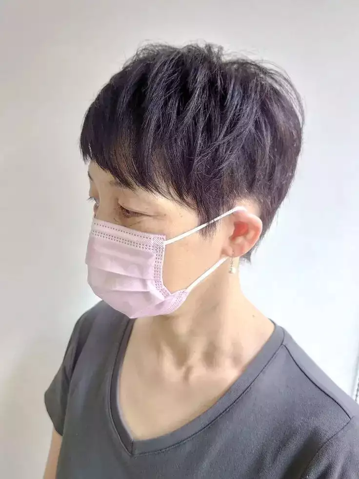 短发发型选择技巧_短发造型时尚感_短发适合用什么卷发棒