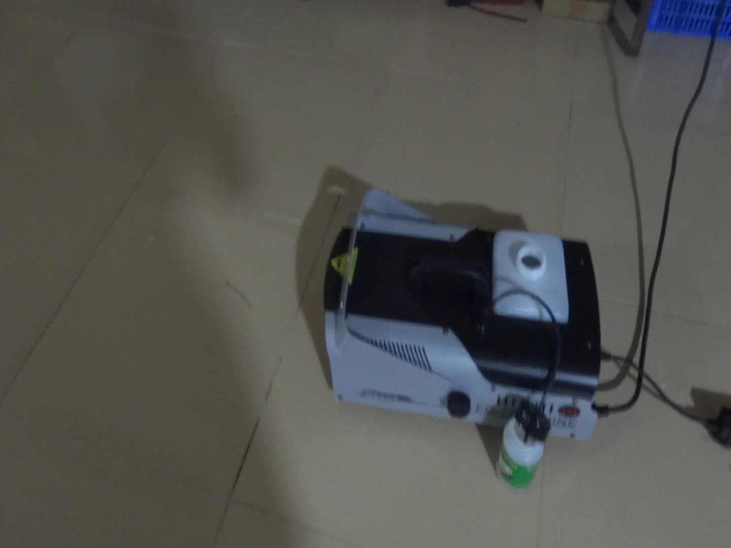 舞台烟雾机_家庭聚会烟雾机_朋友K歌烟雾机