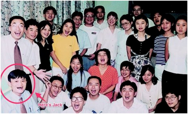 马云成就阿里帝国之前的故事_马云早年经历_马云创业过程中的10次失败