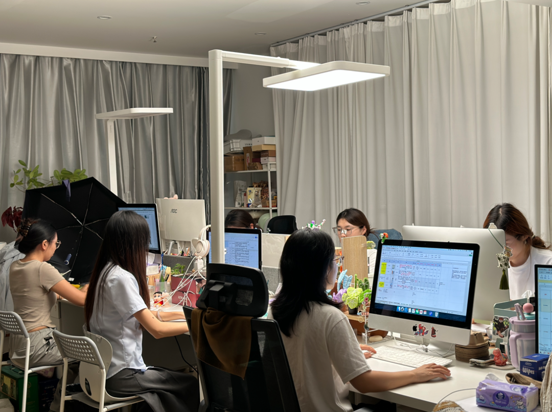 大路灯18000lm光通量_定制大路灯高性价比_大路灯产品型号