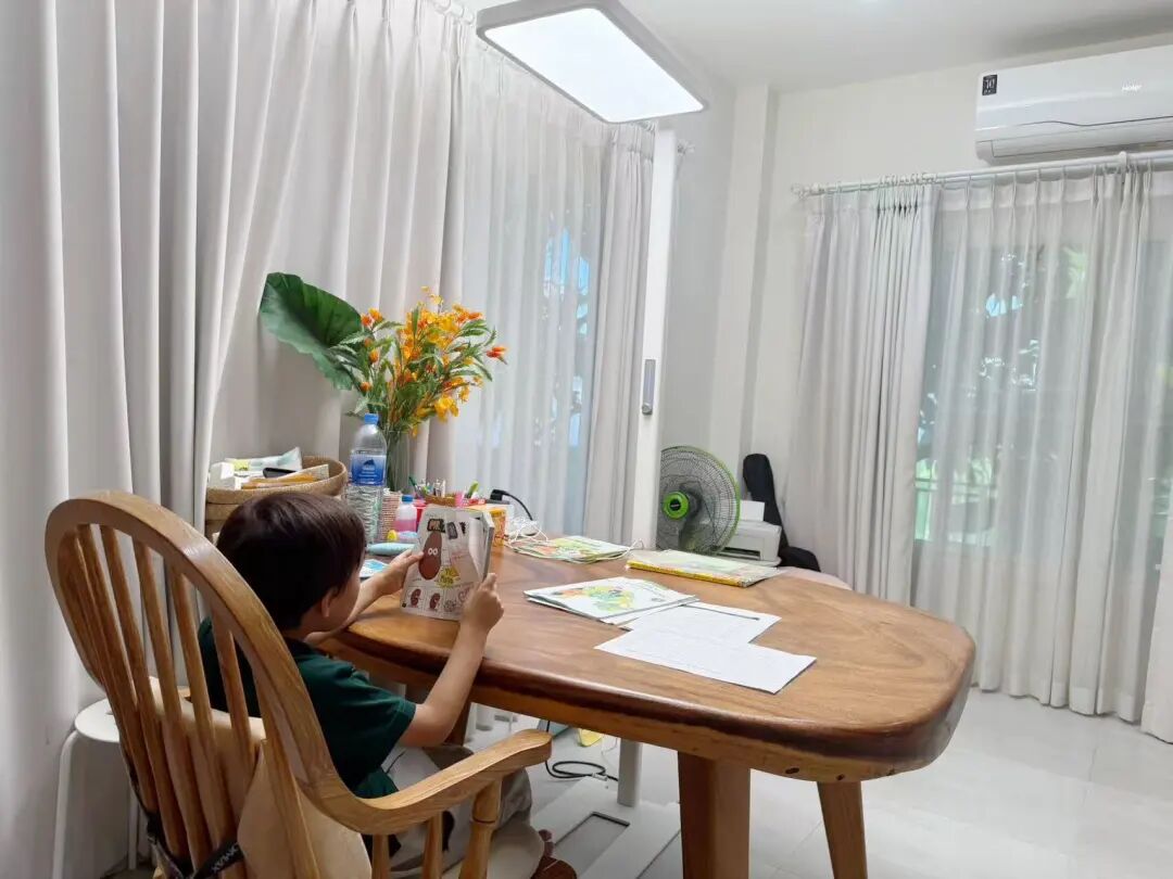 大路灯产品型号_大路灯18000lm光通量_定制大路灯高性价比