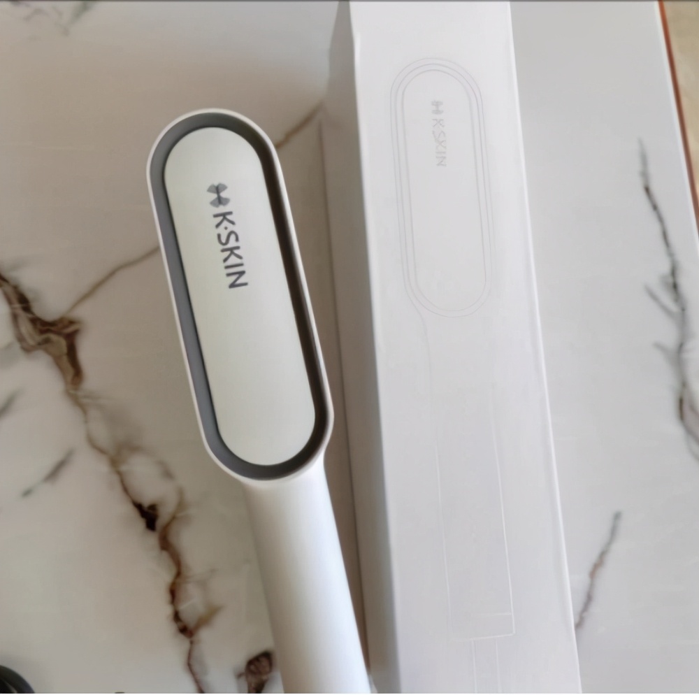 卷发棒使用注意_直发梳测评_直板夹评测