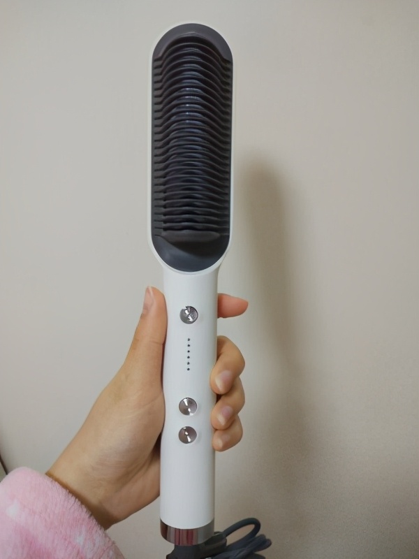 直发梳测评_直板夹评测_卷发棒使用注意