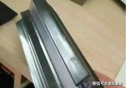 大路灯如何安装_安装步骤_台阶灯安装教程