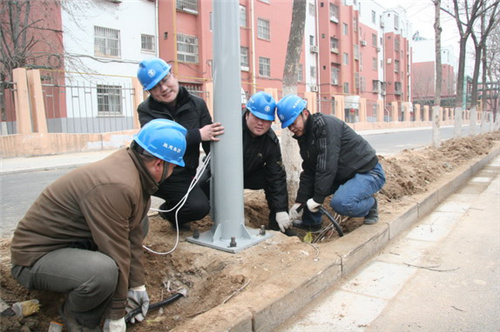 太阳能路灯安装步骤_大路灯安装_太阳能路灯安装教程