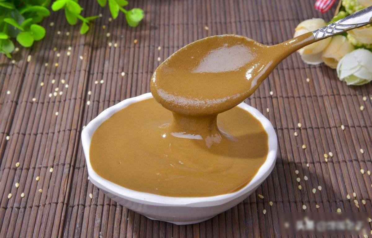 破壁机芝麻酱_芝麻酱不结块的方法_调芝麻酱的技巧