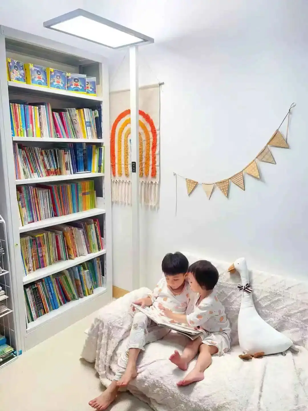 大路灯 4999元 上下双光源护眼灯_大路灯好不好用