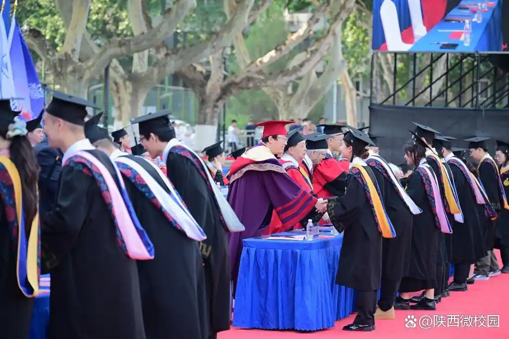 西安交通大学优秀毕业生表彰_西安交通大学毕业_西安交通大学2024届本科毕业典礼