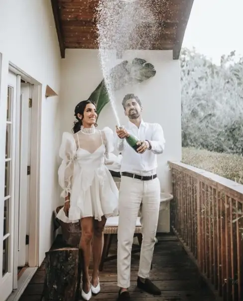 膝上短婚纱_轻婚纱_轻婚纱推荐