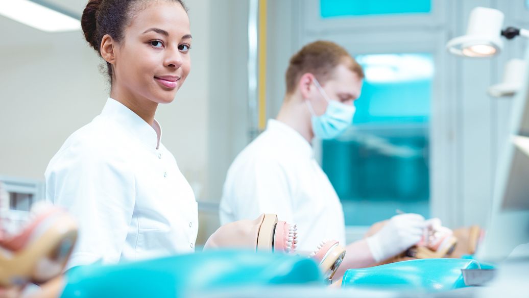 夜间盗汗原因_中医调理夜间出汗_半夜出虚汗