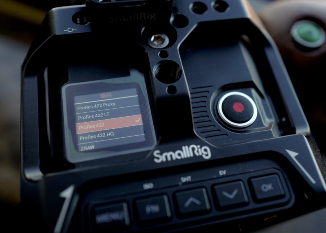 国产8K广播级讯道摄像机_讯道电影机_KINEFINITY卓曜科技MC8020