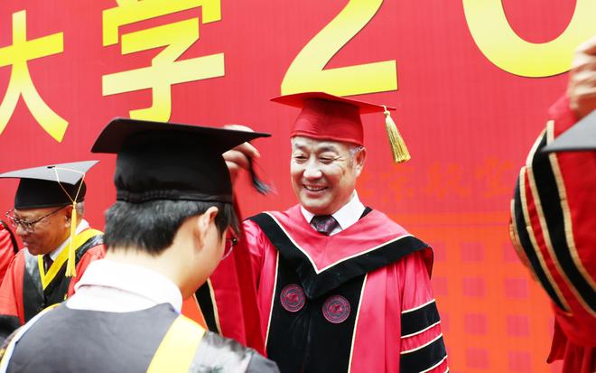 北京航空航天大学毕业典礼_北京航空航天大学毕业_北航2025届毕业典礼现场