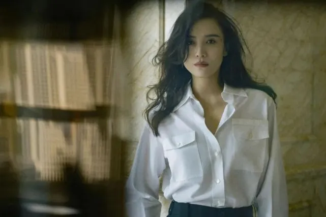 卷发棒尺寸选择_怎样用卷发棒卷梨花头_水波纹卷发造型