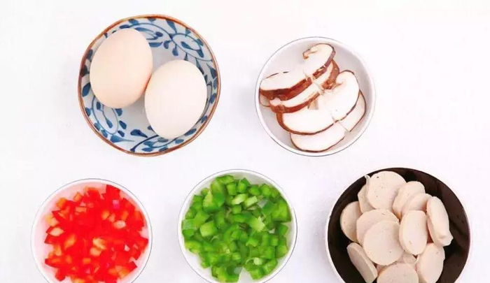 鸡蛋麦芬蔬菜搭配_早餐机鸡蛋杯食谱_早餐鸡蛋麦芬杯教程