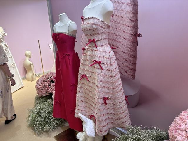 日常婚纱礼服_轻婚纱_轻婚纱