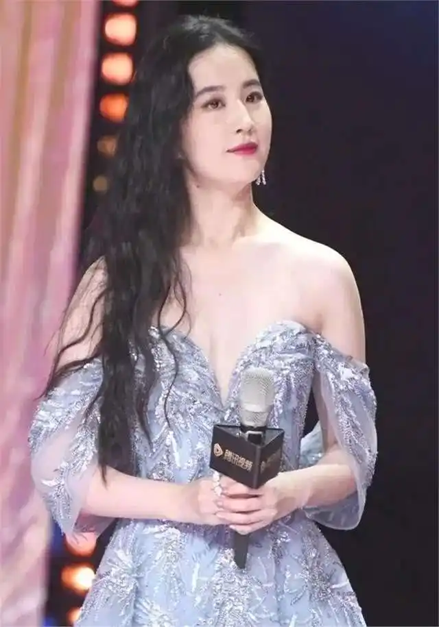 北京电影学院校友_北京电影学院高颜值女演员_北京电影学院毕业女演员推荐