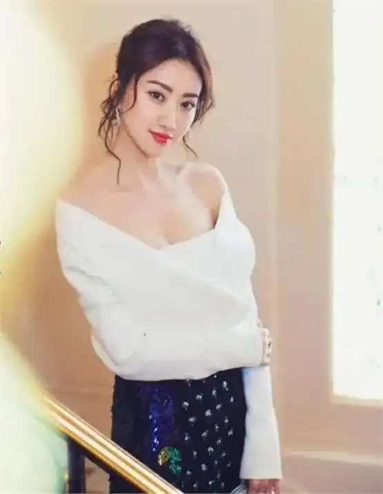 北京电影学院毕业女演员推荐_北京电影学院高颜值女演员_北京电影学院校友