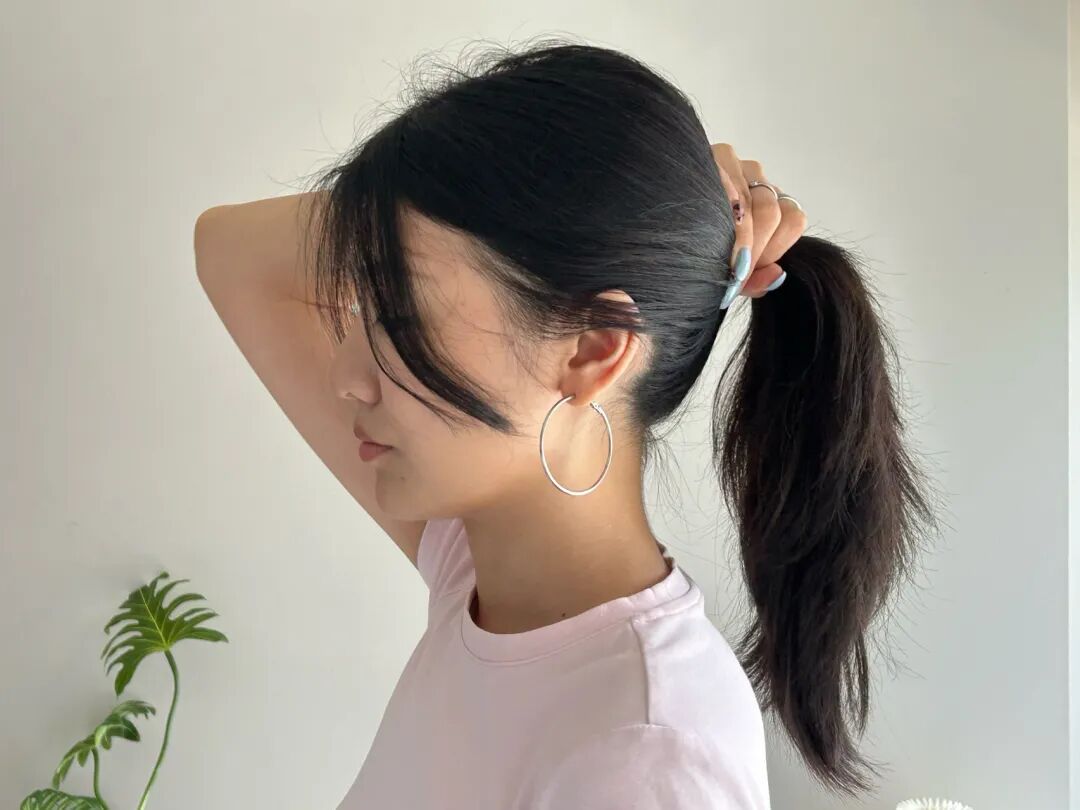 怎样用卷发棒卷头发图解_慵懒层次卷发教程_超简单卷发教程