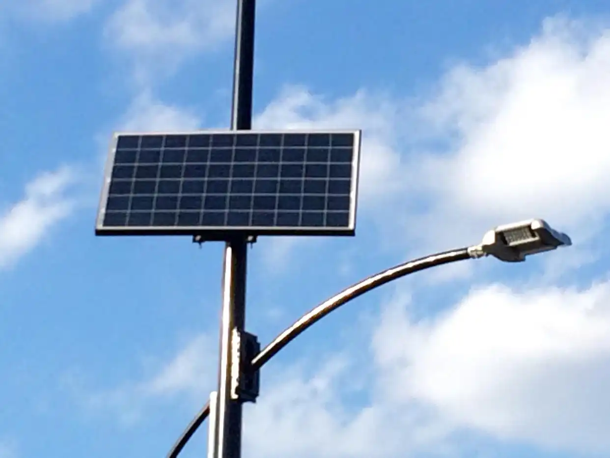 太阳能路灯安装步骤_大路灯安装_太阳能路灯选址规划