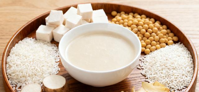 破壁机食谱_破壁机营养食谱大全_羽衣甘蓝菠萝饮制作方法