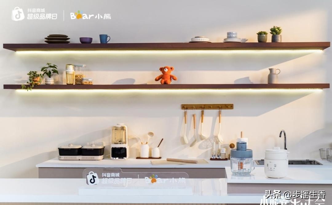 小熊电器多功能早餐机_管乐直播空气炸锅豆浆机_小熊电器生活剧场