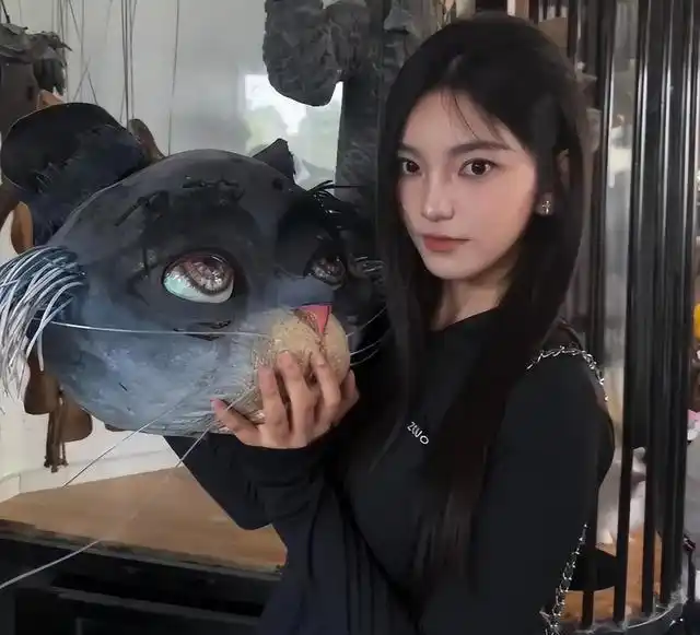 北京电影学院学生_中央戏剧学院新生颜值_北京电影学院新生颜值