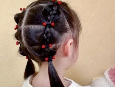 怎样用卷发棒卷短发_短发卷发棒教程图解_短发如何使用卷发棒