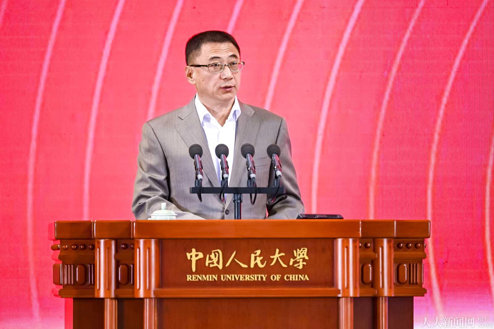 中外新闻传播学院院长论坛_中国人民大学新闻传播教育七十周年_新闻传播学考研真题 实务题