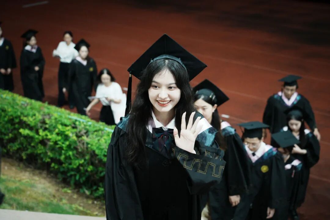 厦门大学毕业_厦门大学嘉庚学院毕业典礼 2023届 4000多名毕业生